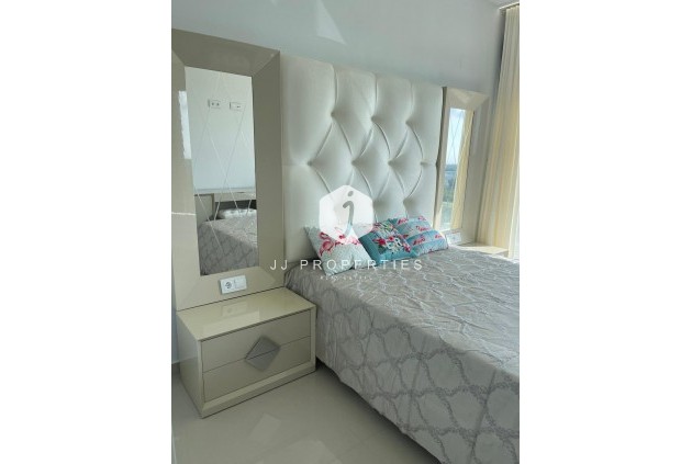 Tweedehands - Villa -
San Miguel de Salinas - Altos De San Miguel