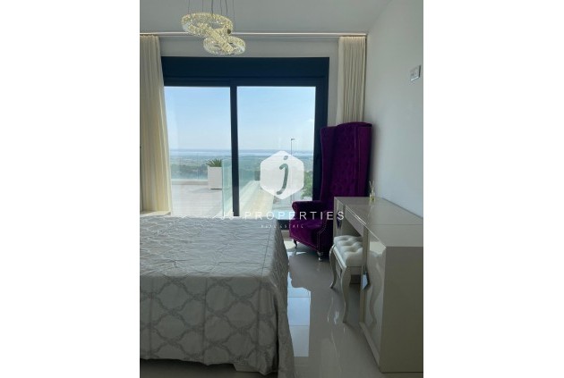 Tweedehands - Villa -
San Miguel de Salinas - Altos De San Miguel