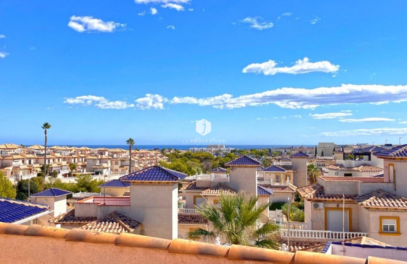 Tweedehands - Villa -
La Zenia - Costa Blanca