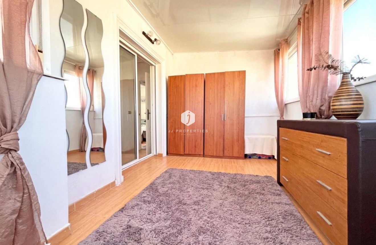 Tweedehands - Villa -
La Zenia - Costa Blanca