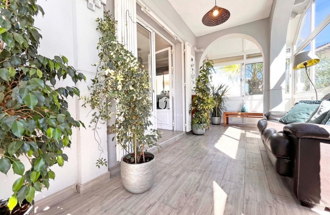 Tweedehands - Villa -
La Zenia - Costa Blanca