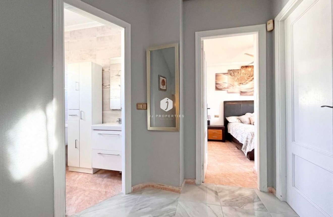 Tweedehands - Villa -
La Zenia - Costa Blanca