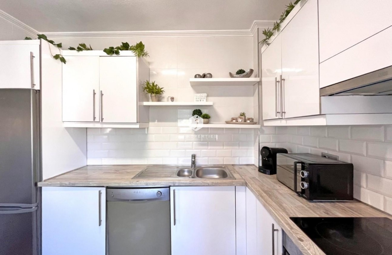 Tweedehands - Villa -
La Zenia - Costa Blanca