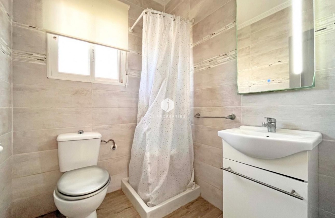 Tweedehands - Villa -
La Zenia - Costa Blanca