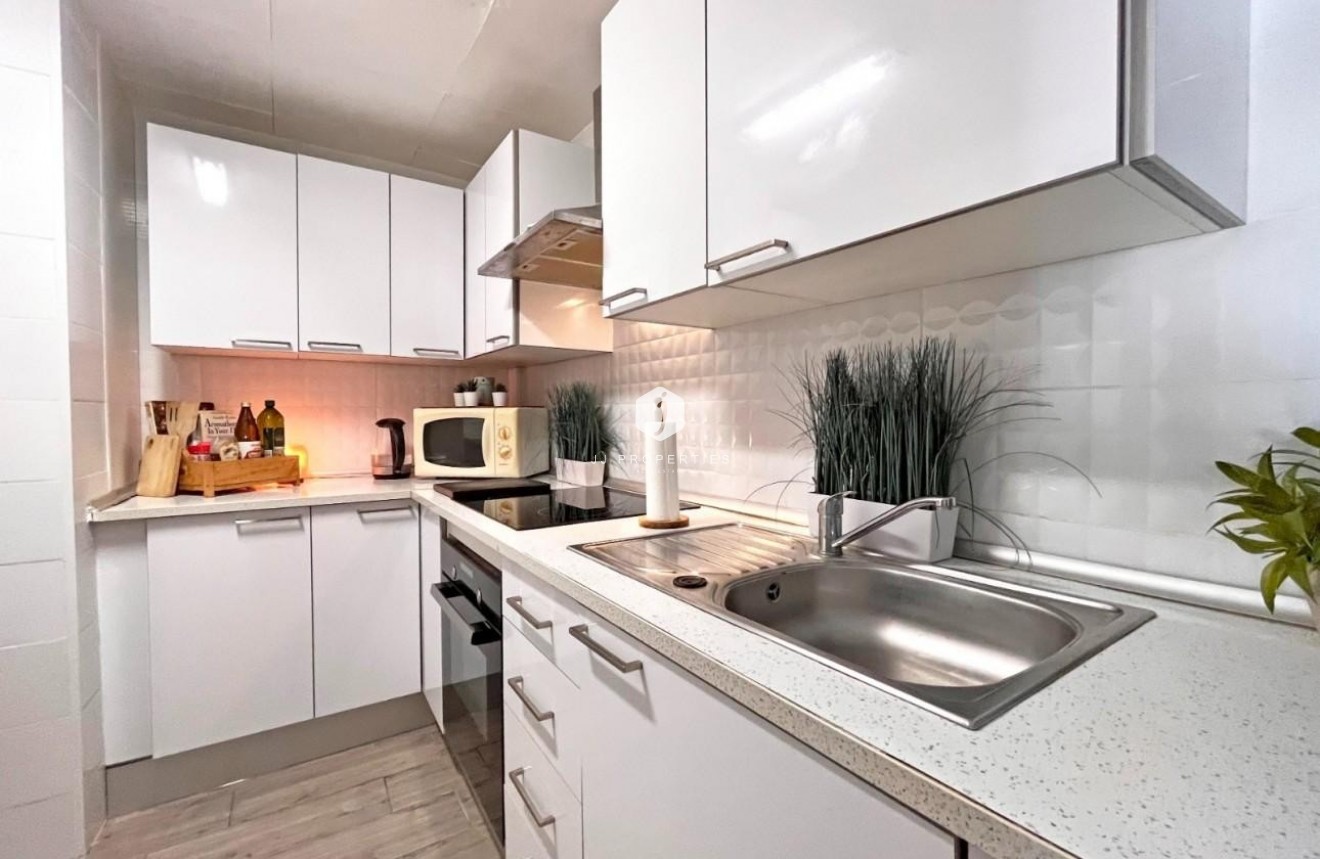 Tweedehands - Villa -
La Zenia - Costa Blanca