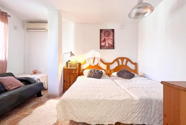 Tweedehands - Villa -
La Zenia - Costa Blanca