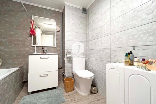 Tweedehands - Villa -
La Zenia - Costa Blanca