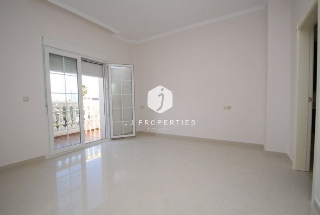 Tweedehands - Villa -
Orihuela Costa - Costa Blanca