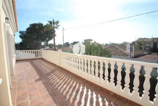 Tweedehands - Villa -
Orihuela Costa - Costa Blanca