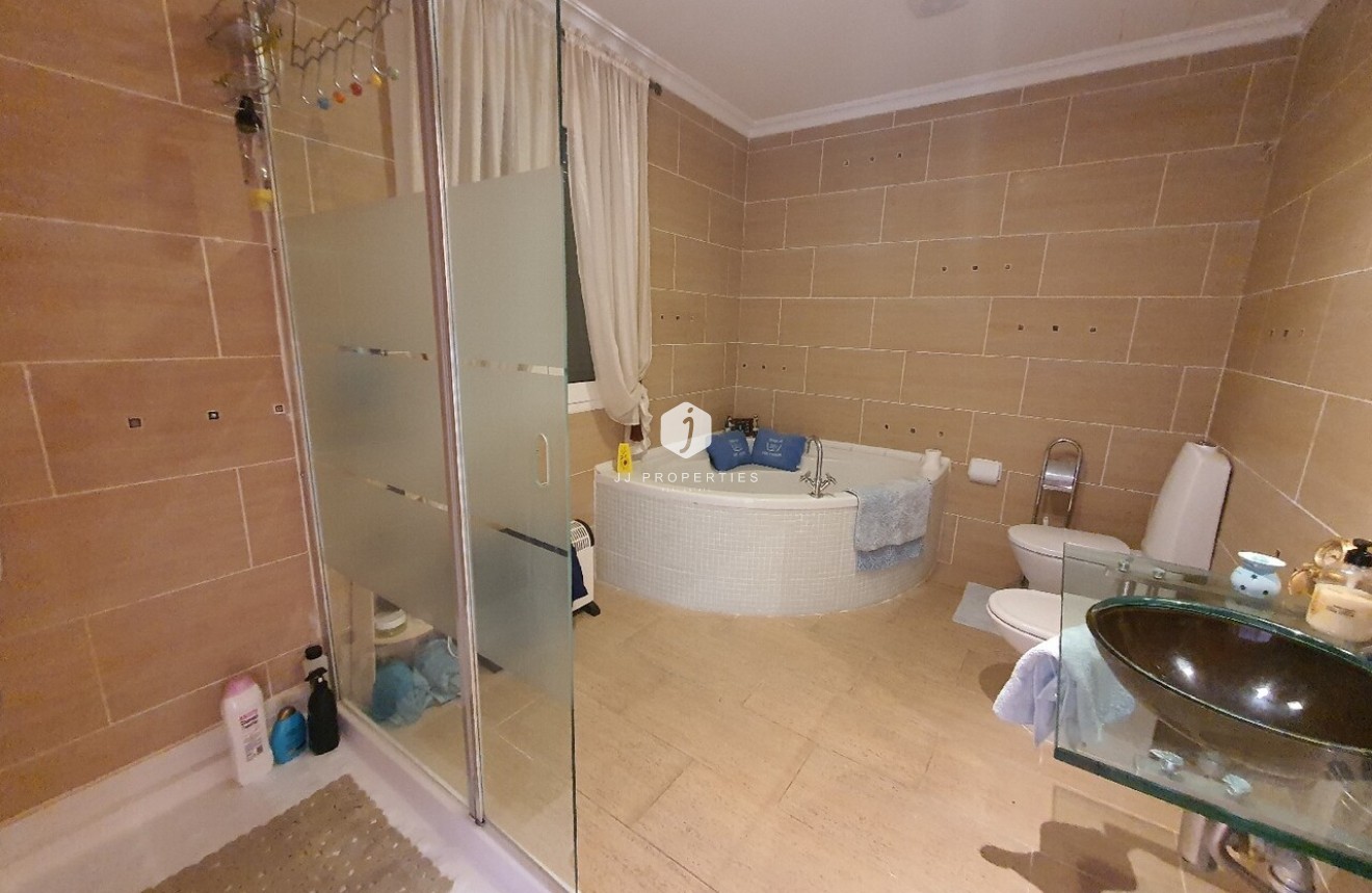 Tweedehands - Villa -
Los Balcones - Costa Blanca