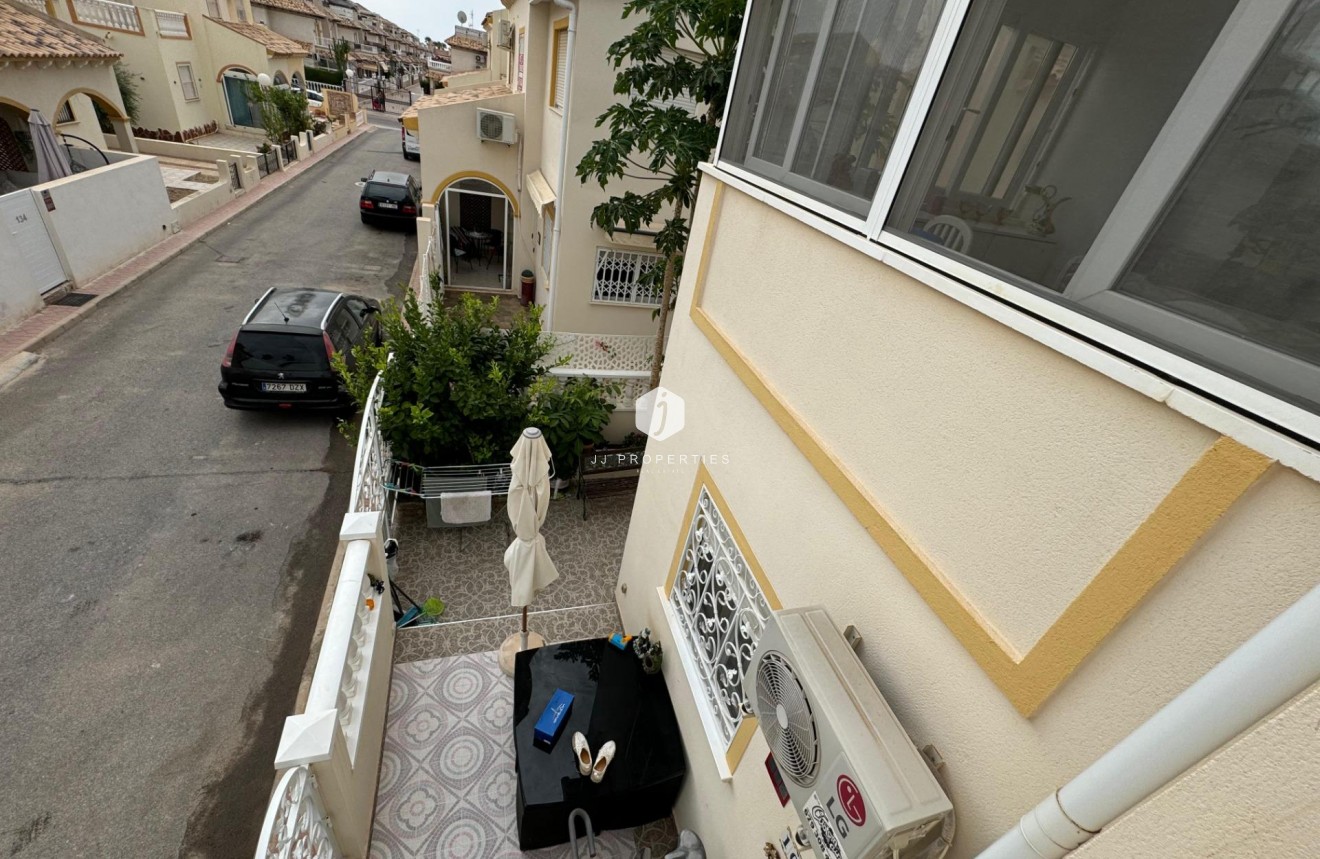 Tweedehands - Villa -
Orihuela Costa - Los Dolses