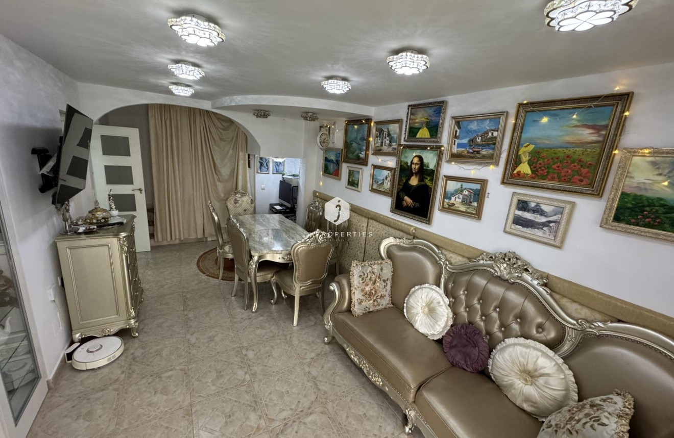 Tweedehands - Villa -
Orihuela Costa - Los Dolses