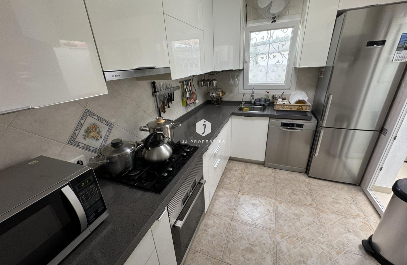 Tweedehands - Villa -
Orihuela Costa - Los Dolses