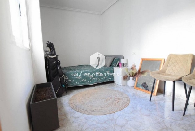 Tweedehands - Appartement / flat -
Los Montesinos - Costa Blanca