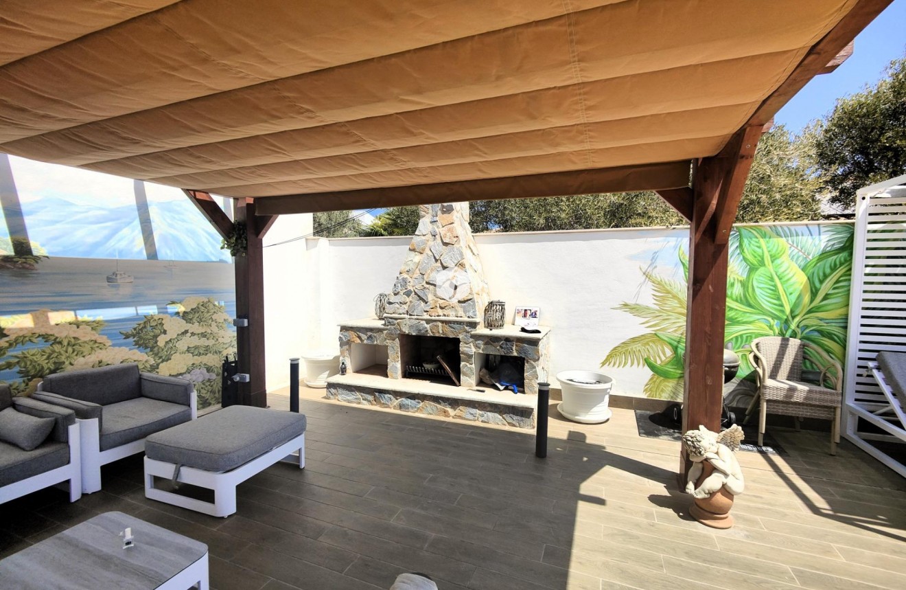 Tweedehands - Villa -
Cabo Roig - Costa Blanca