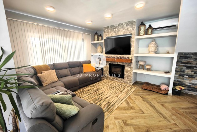 Tweedehands - Villa -
Cabo Roig - Costa Blanca