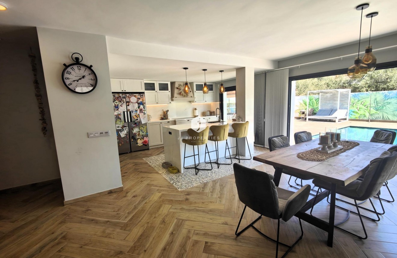 Tweedehands - Villa -
Cabo Roig - Costa Blanca