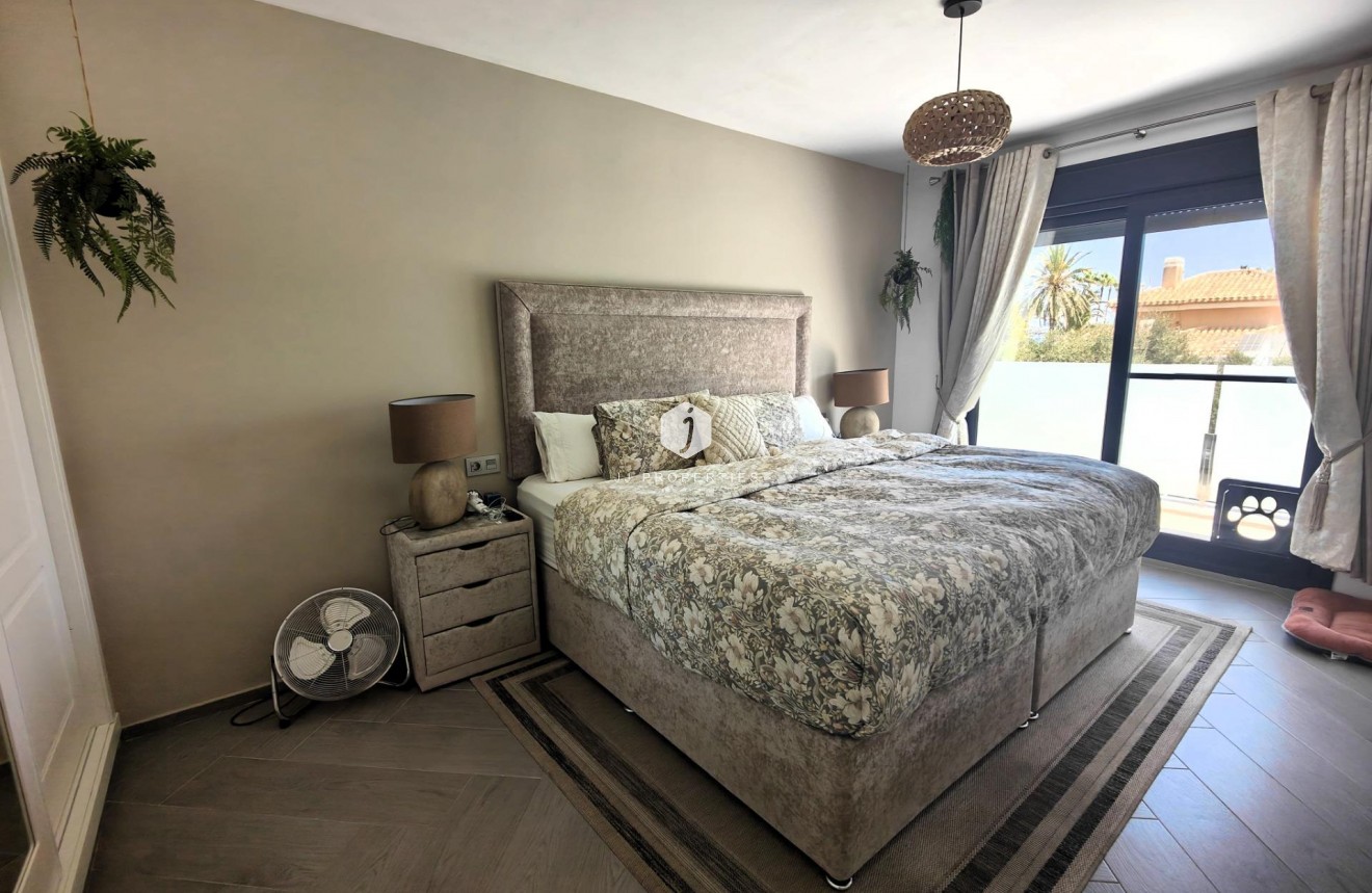 Tweedehands - Villa -
Cabo Roig - Costa Blanca