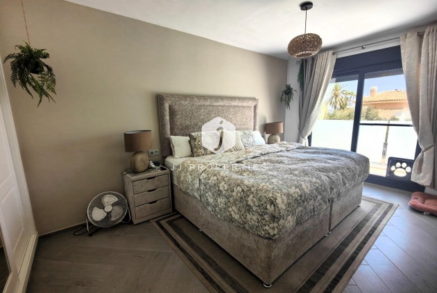 Tweedehands - Villa -
Cabo Roig - Costa Blanca