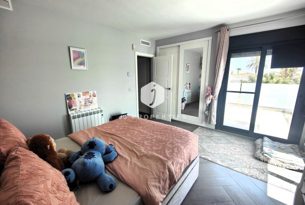 Tweedehands - Villa -
Cabo Roig - Costa Blanca