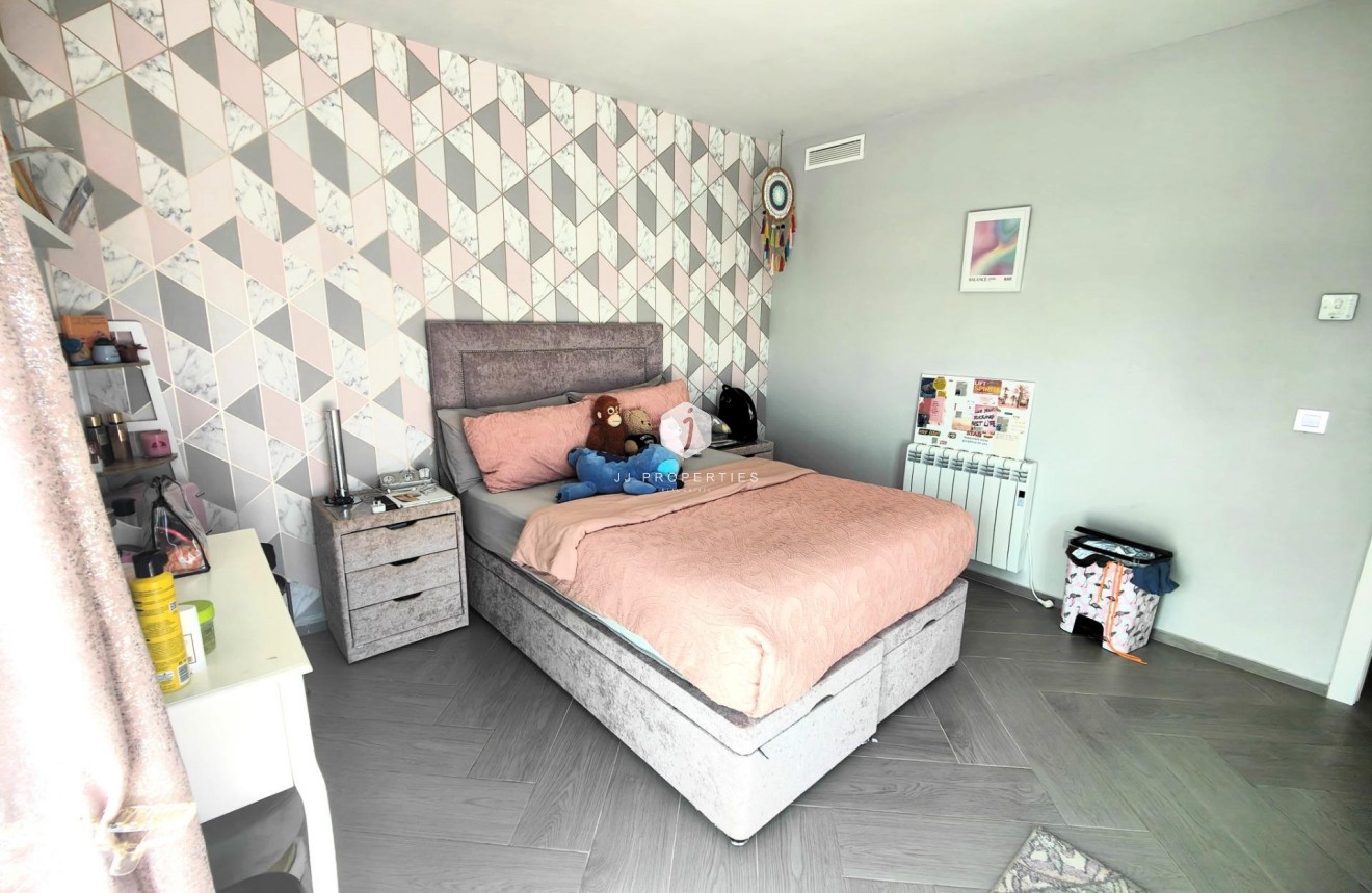 Tweedehands - Villa -
Cabo Roig - Costa Blanca