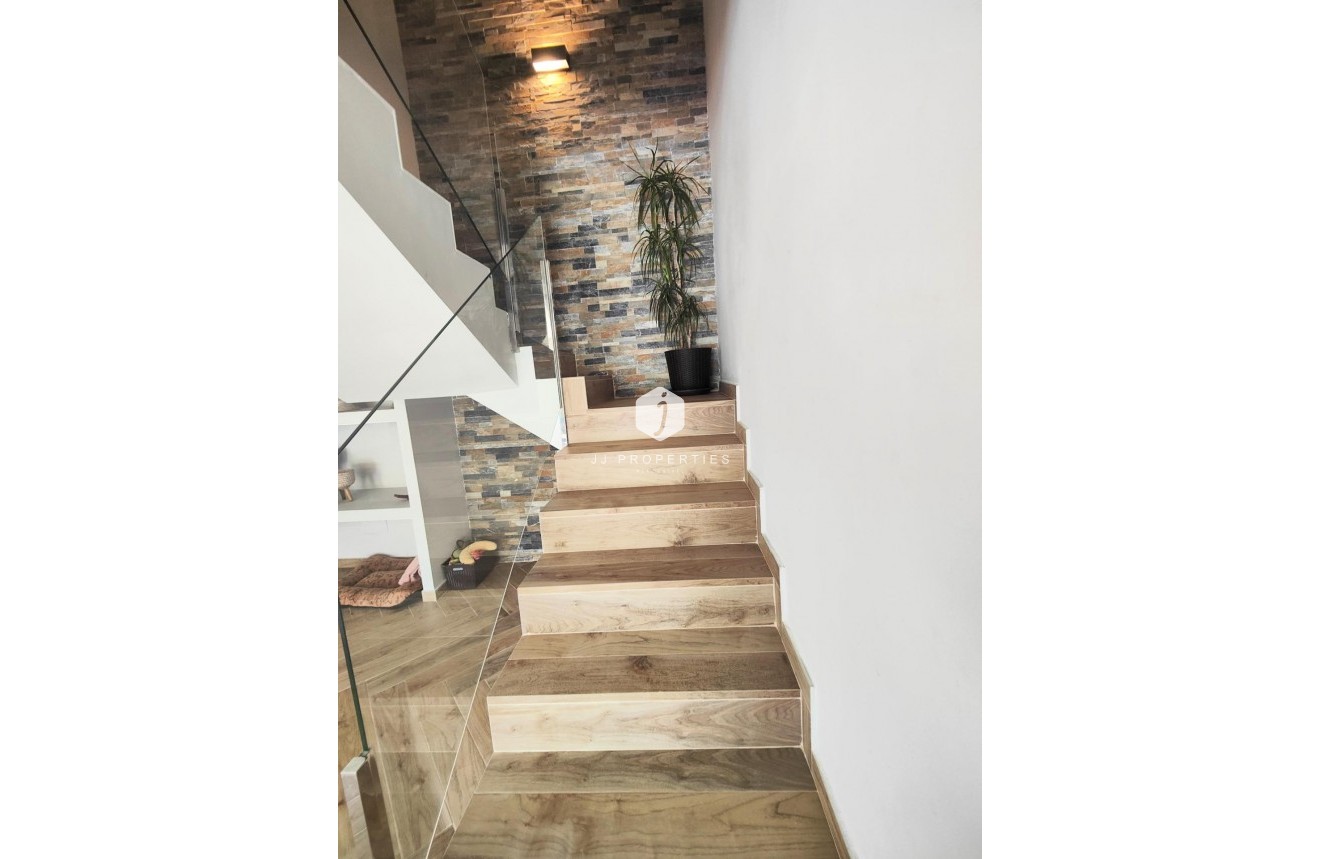 Tweedehands - Villa -
Cabo Roig - Costa Blanca