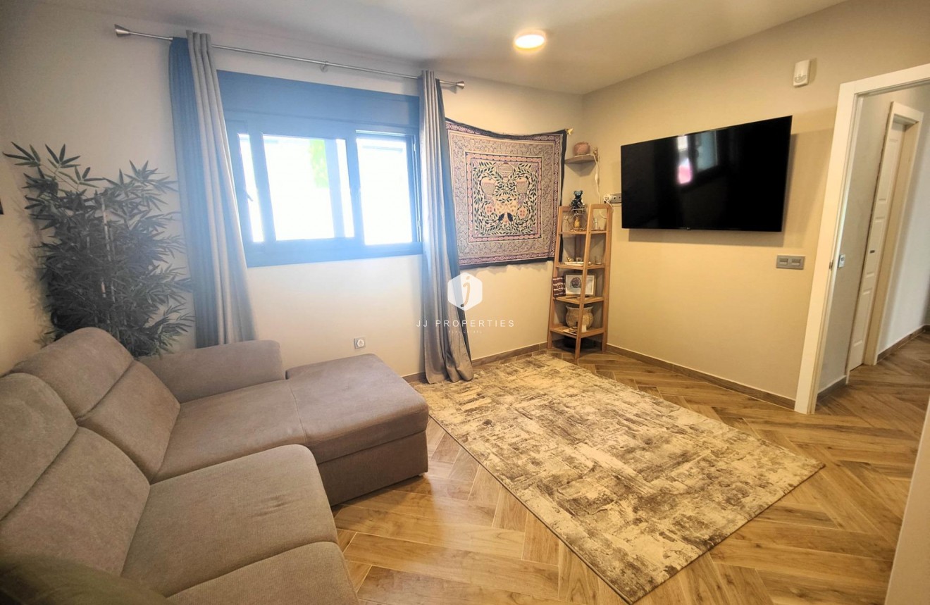 Tweedehands - Villa -
Cabo Roig - Costa Blanca