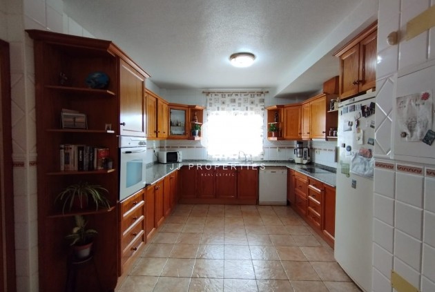 Tweedehands - Villa -
Torrevieja - Costa Blanca