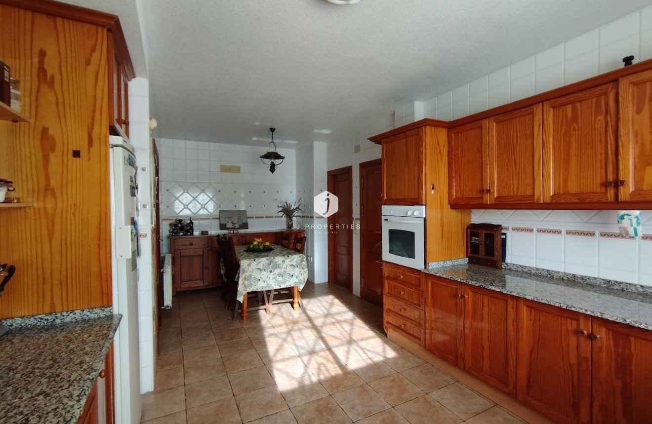 Tweedehands - Villa -
Torrevieja - Costa Blanca