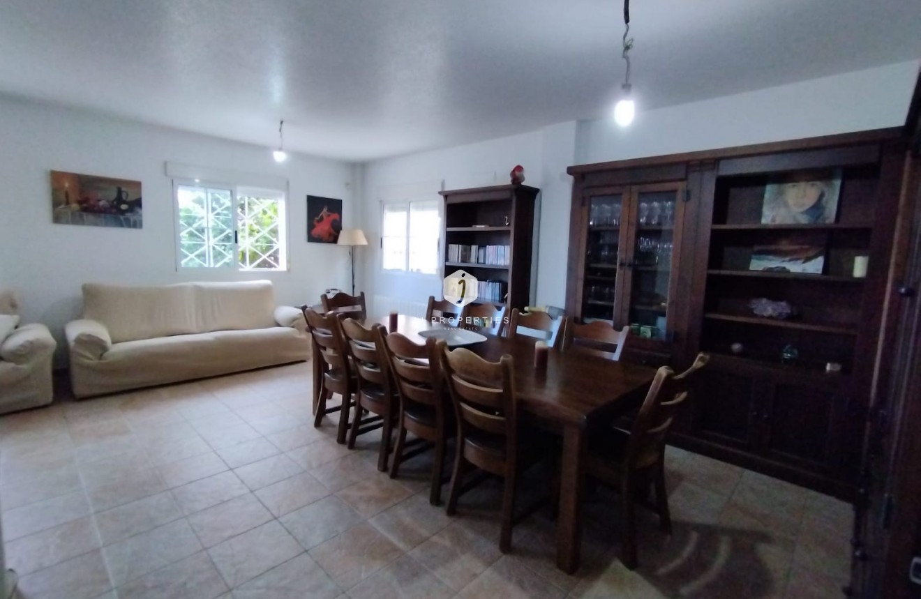 Tweedehands - Villa -
Torrevieja - Costa Blanca