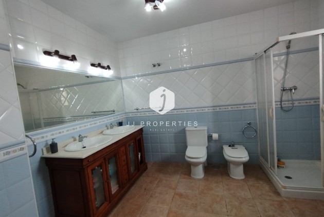 Tweedehands - Villa -
Torrevieja - Costa Blanca