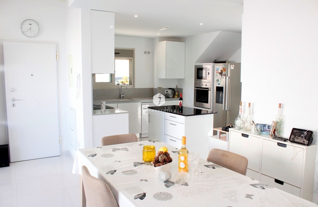 Tweedehands - Villa -
San Miguel de Salinas - Inland