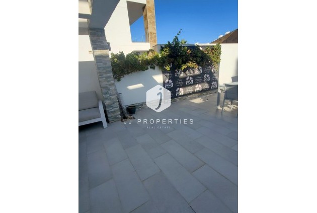 Tweedehands - Villa -
Orihuela Costa - La Zenia