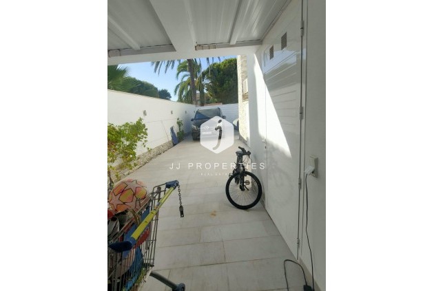 Tweedehands - Villa -
Orihuela Costa - La Zenia