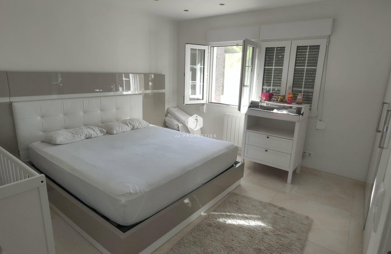 Tweedehands - Villa -
Orihuela Costa - La Zenia