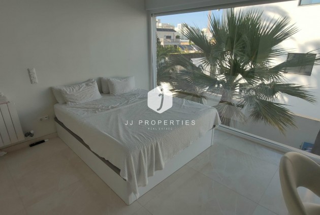 Tweedehands - Villa -
Orihuela Costa - La Zenia