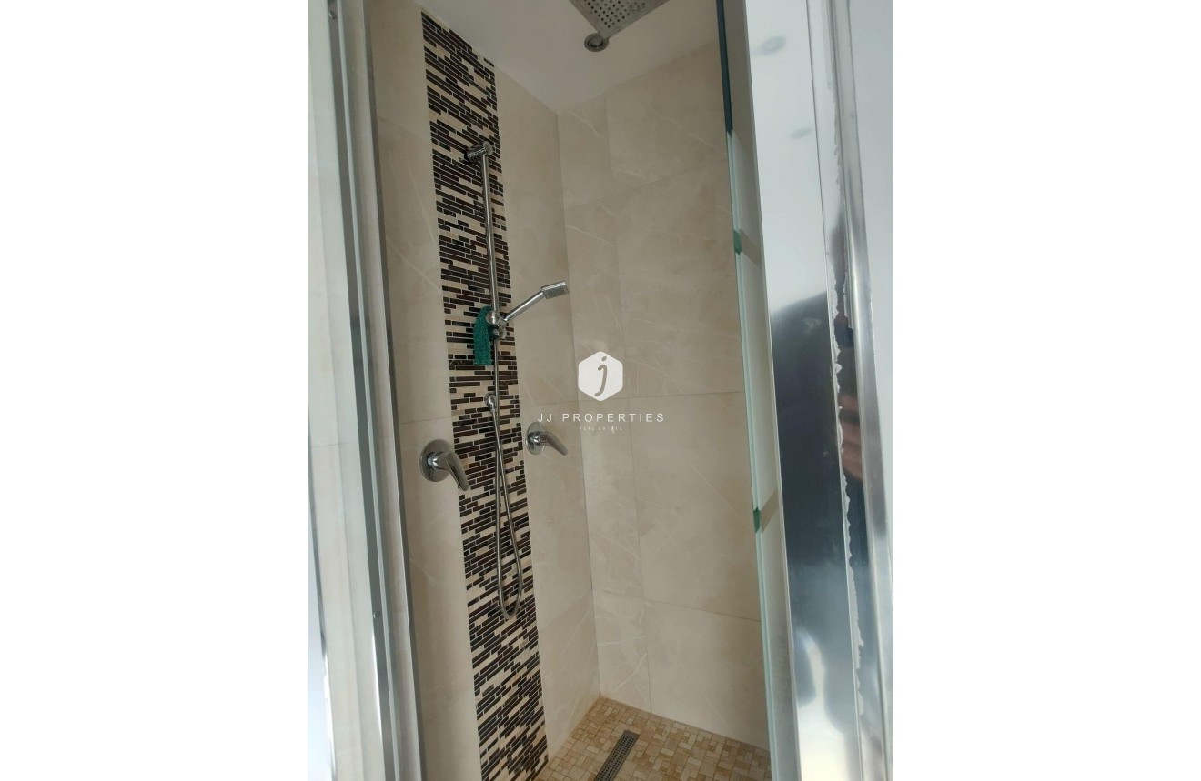 Tweedehands - Villa -
Orihuela Costa - La Zenia