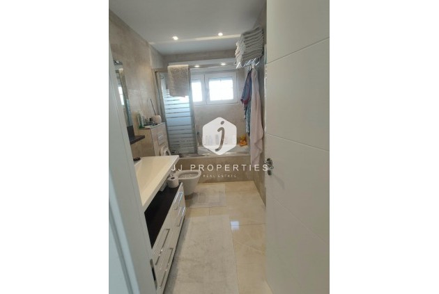 Tweedehands - Villa -
Orihuela Costa - La Zenia