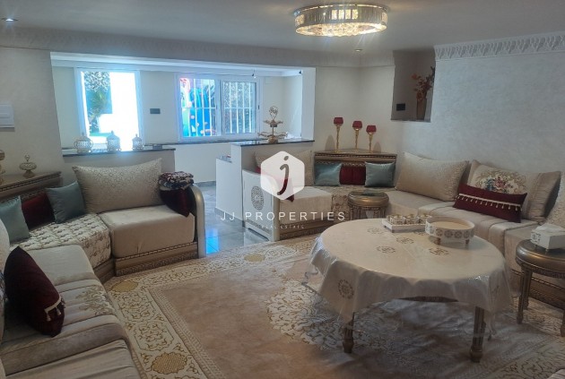 Z drugiej ręki - Szalet -
Ciudad Quesada - Costa Blanca