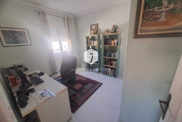 Tweedehands - Villa -
Ciudad Quesada - Costa Blanca