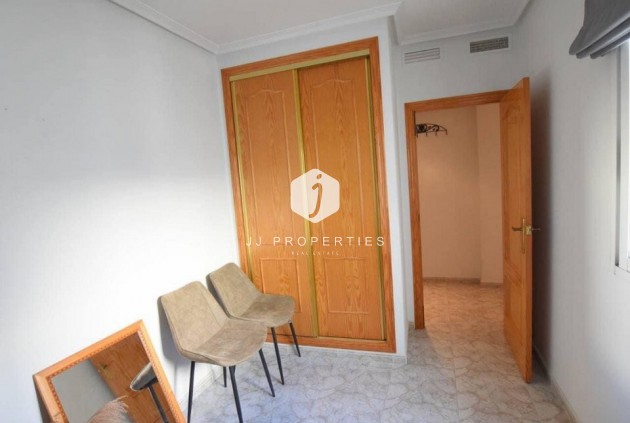 Tweedehands - Appartement / flat -
Los Montesinos - Costa Blanca