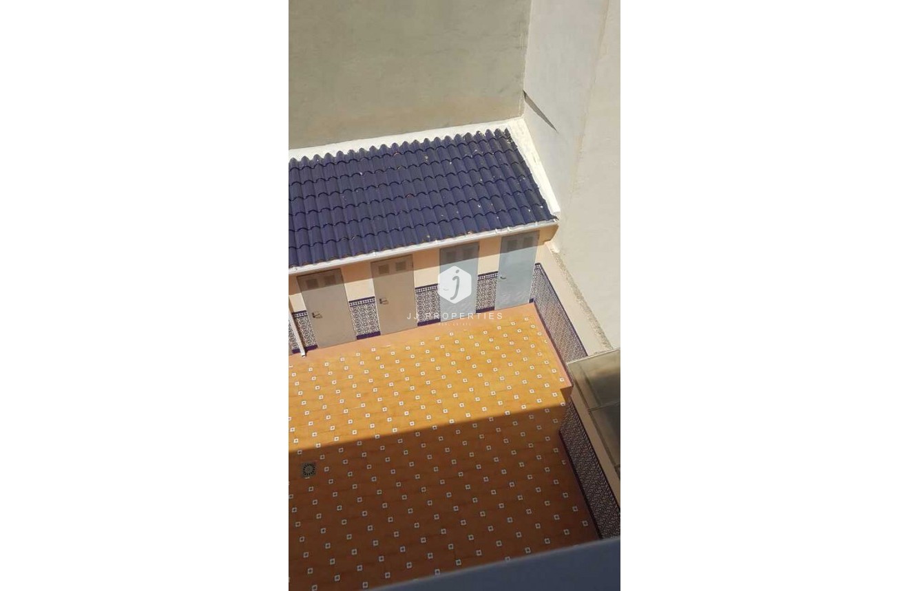 Tweedehands - Appartement / flat -
La Mata - Costa Blanca