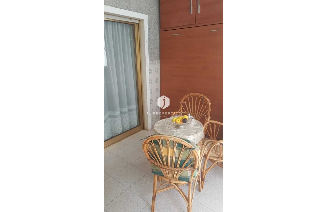 Tweedehands - Appartement / flat -
La Mata - Costa Blanca