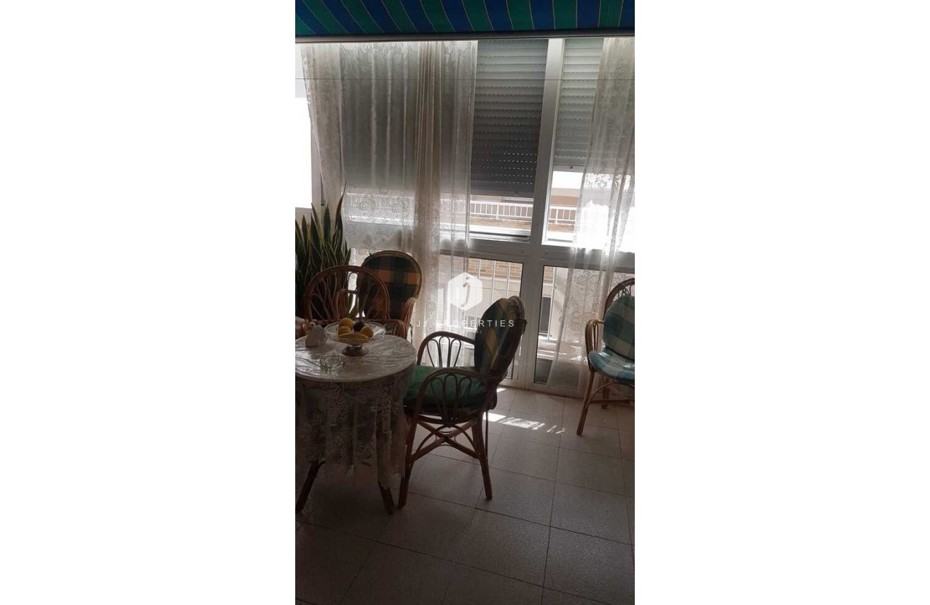 Tweedehands - Appartement / flat -
La Mata - Costa Blanca