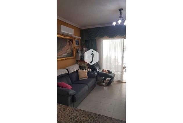 Tweedehands - Appartement / flat -
La Mata - Costa Blanca