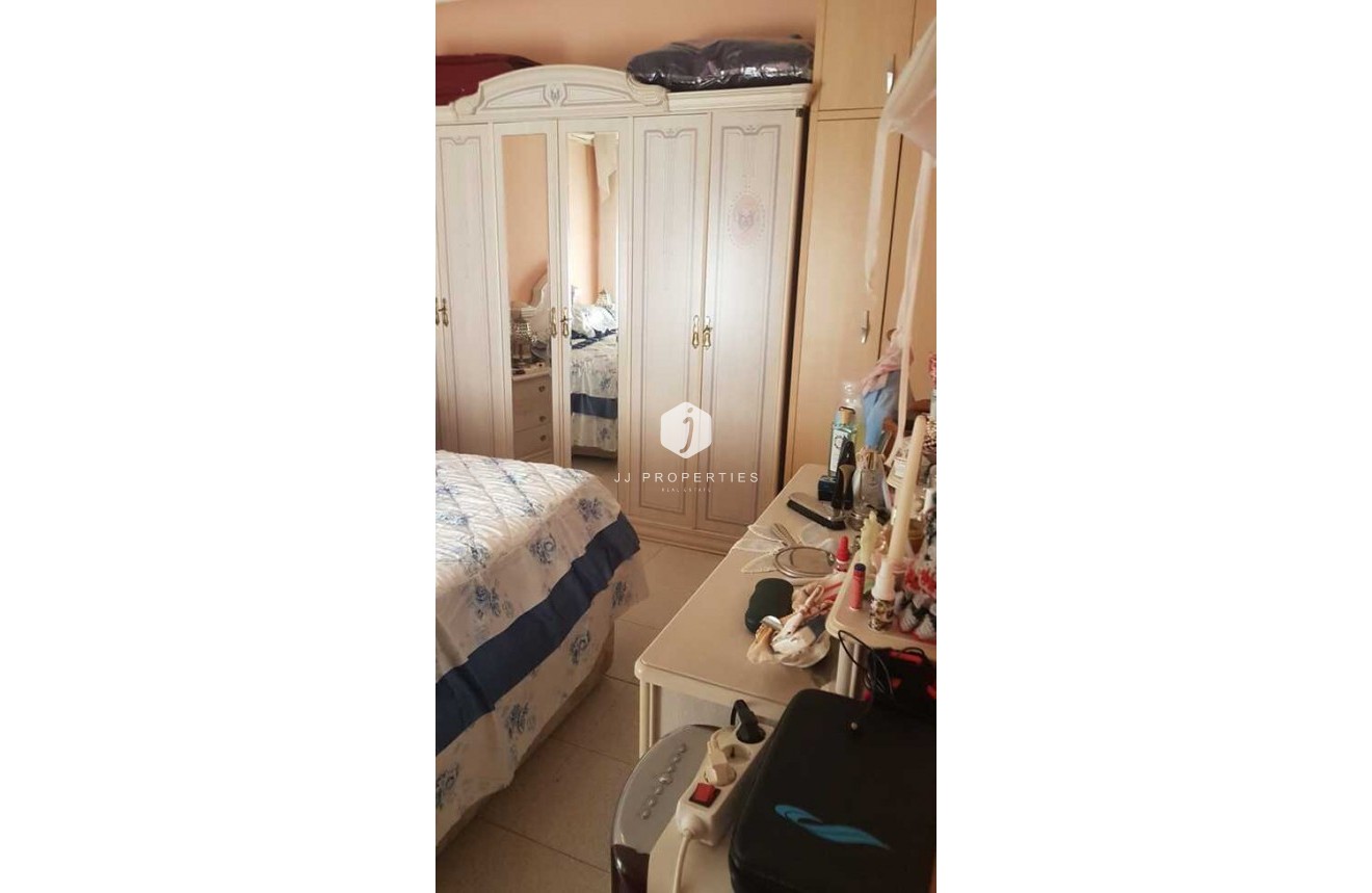 Tweedehands - Appartement / flat -
La Mata - Costa Blanca