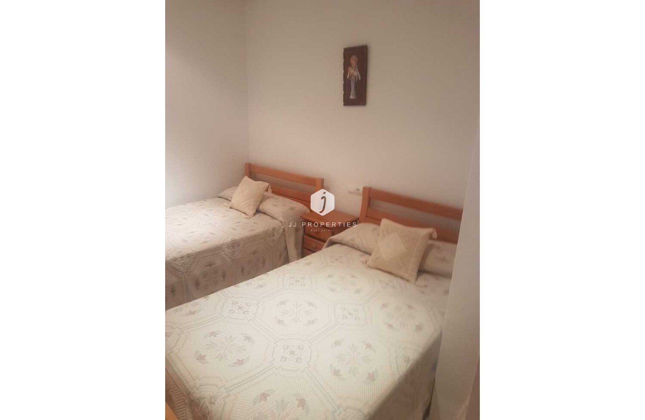 Tweedehands - Appartement / flat -
La Mata - Costa Blanca