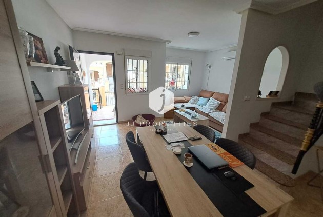 Tweedehands - Chalet -
Orihuela Costa - Costa Blanca