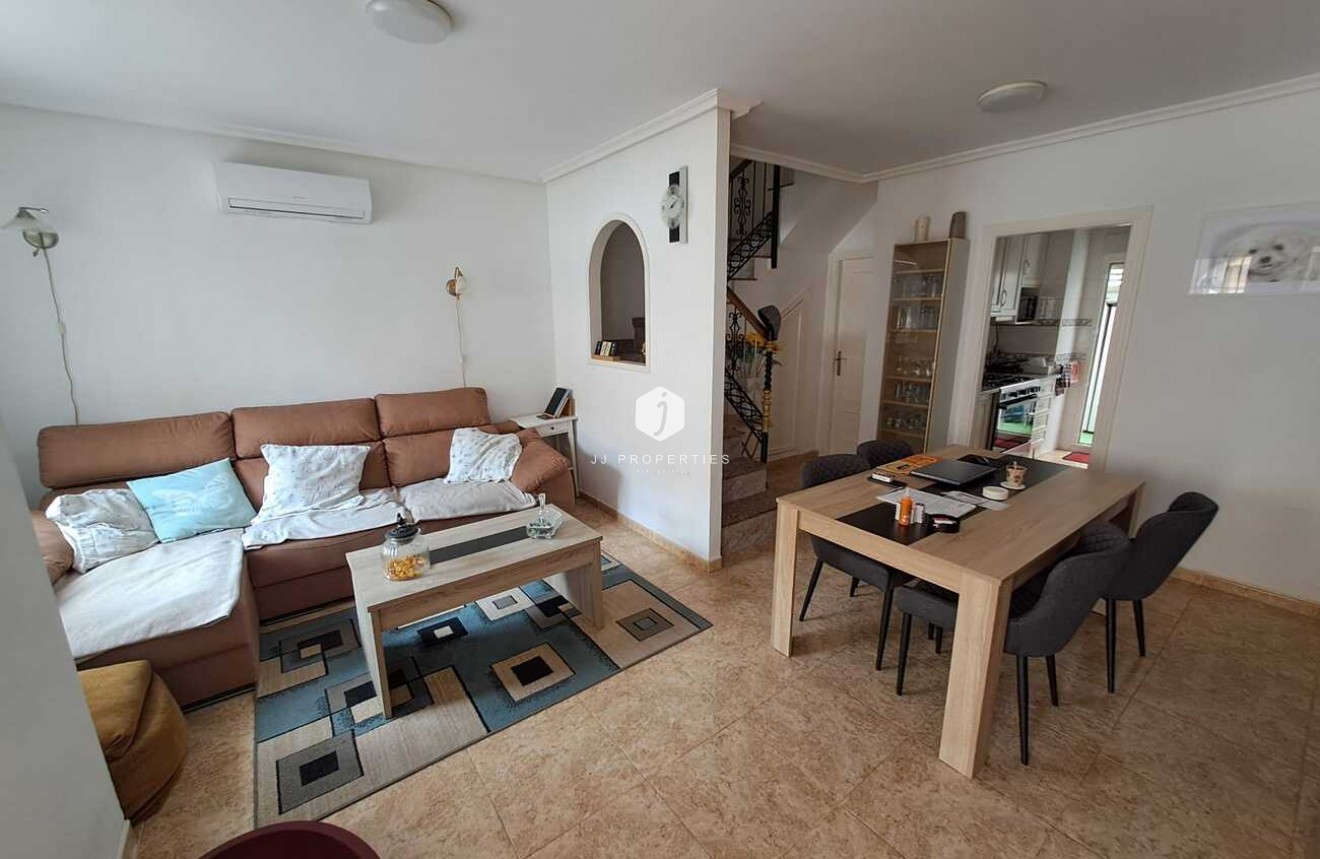 Tweedehands - Chalet -
Orihuela Costa - Costa Blanca