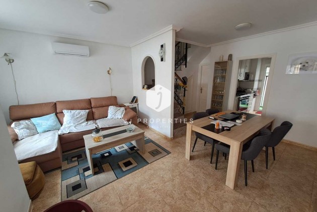 Tweedehands - Chalet -
Orihuela Costa - Costa Blanca